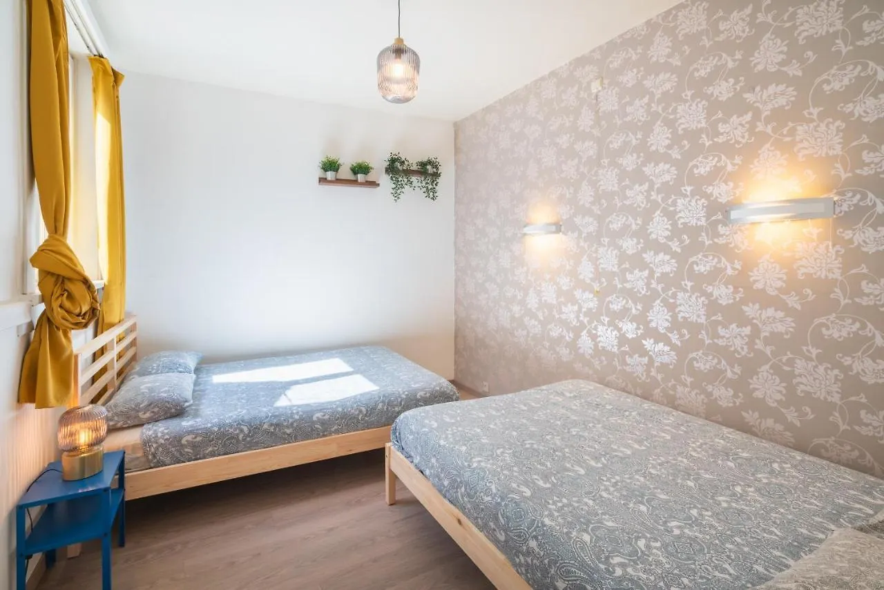 Large Antwerp City Center Apartments